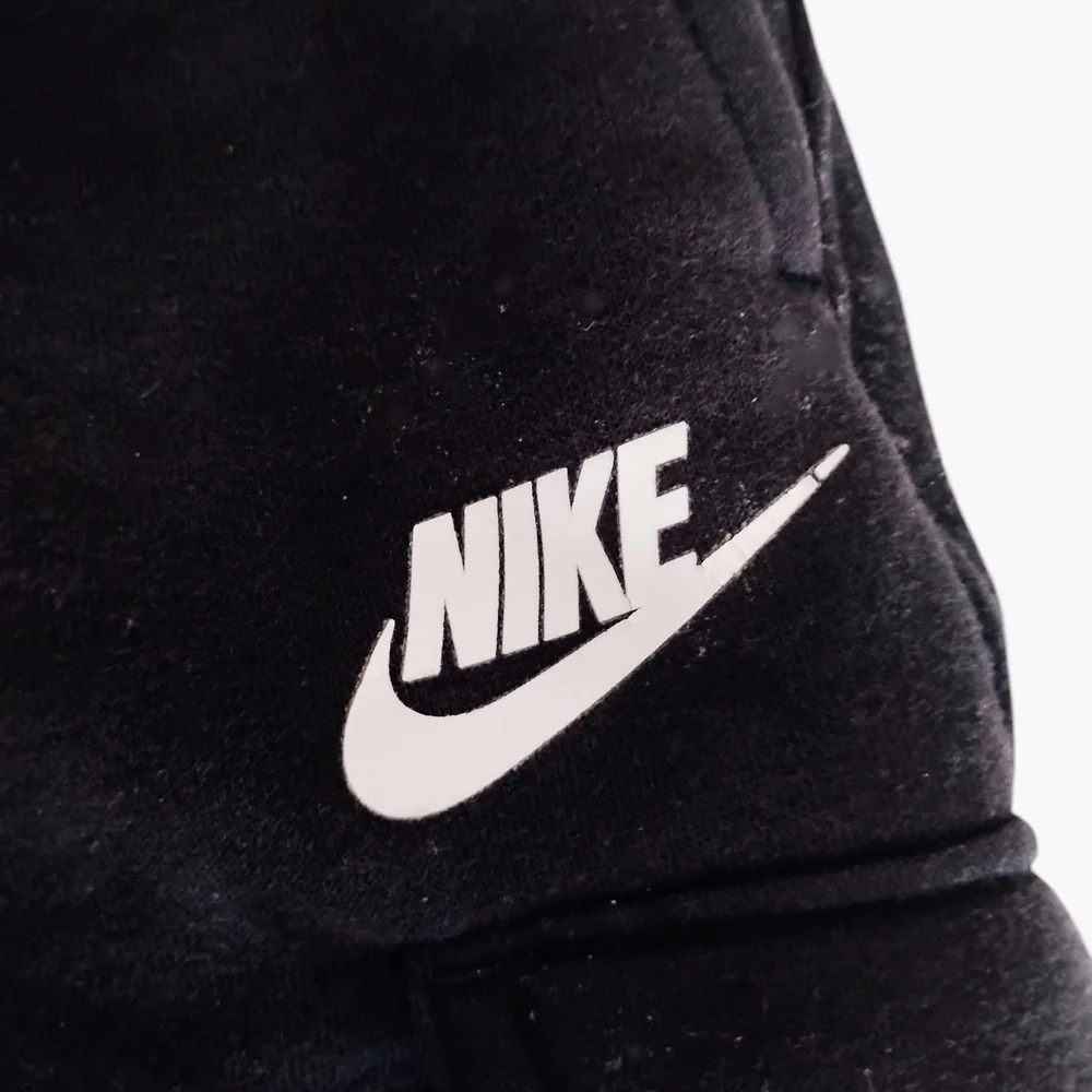 Nike Black Cargo Sweatpants - Picture 4 of 11